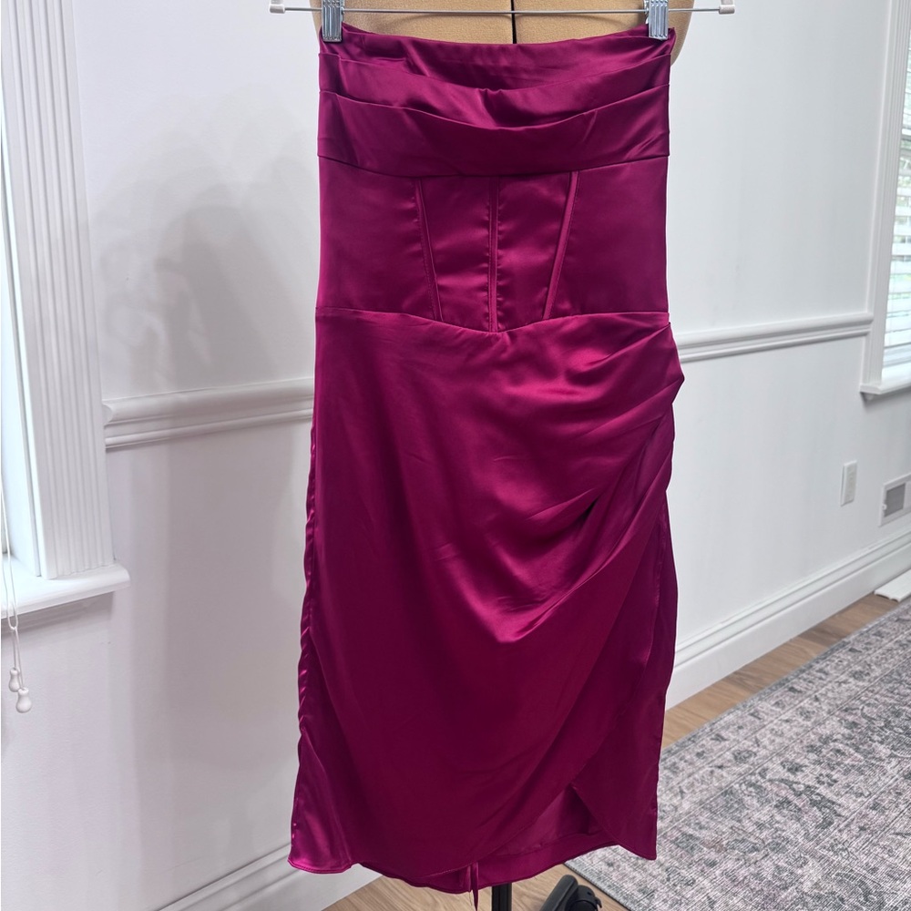 Vibrant Red strapless dress